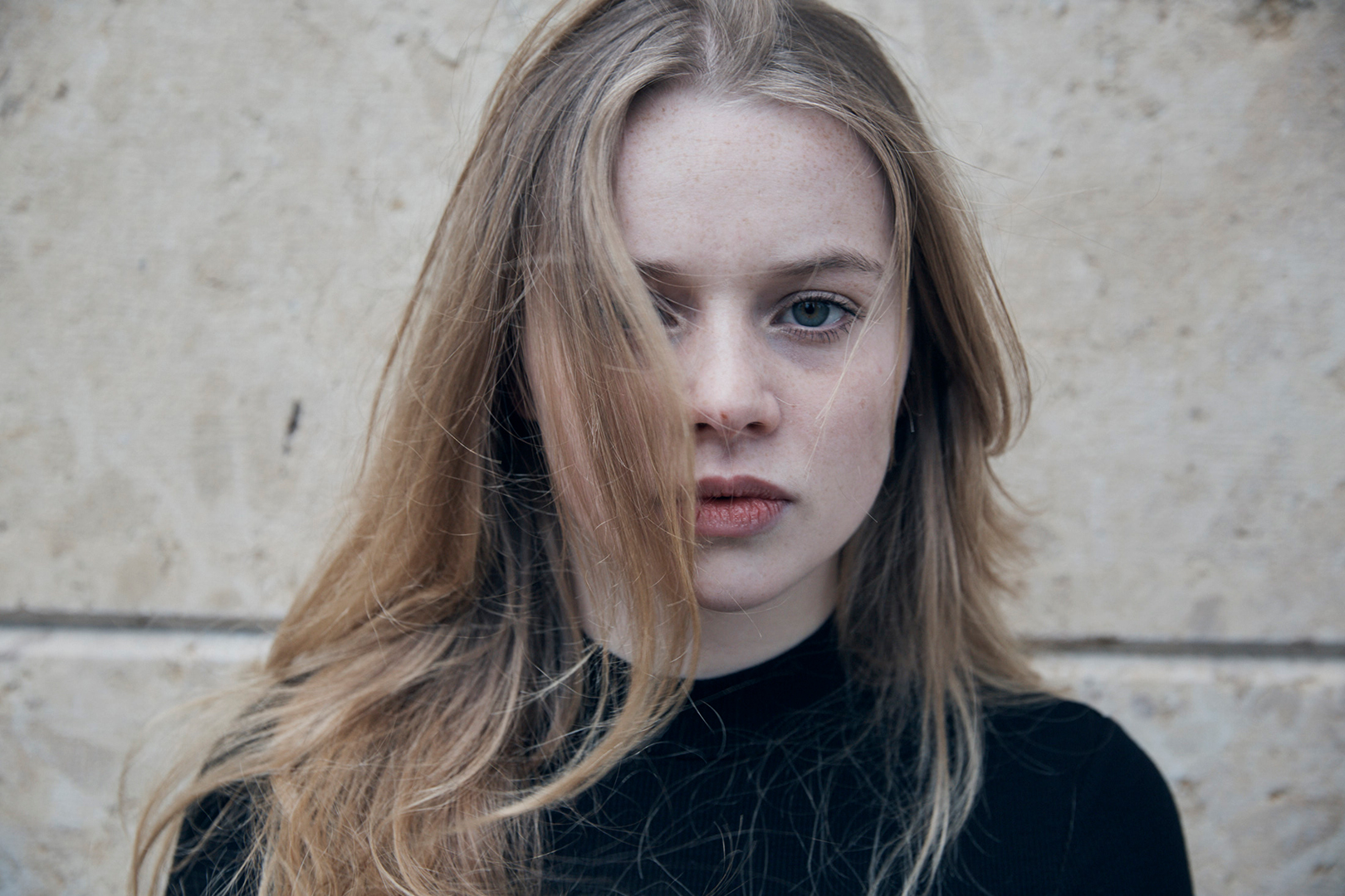 Luna Wedler